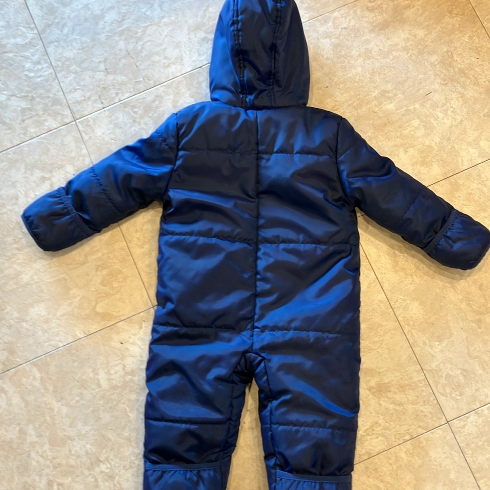 Snowsuit - Picture 3 of 4